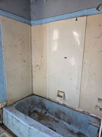 10511 S yates Avenue, Chicago, IL 60617