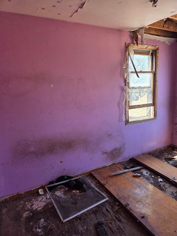 10511 S yates Avenue, Chicago, IL 60617