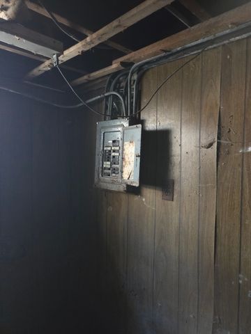 10511 S yates Avenue, Chicago, IL 60617