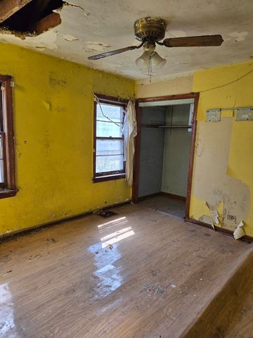 10511 S yates Avenue, Chicago, IL 60617