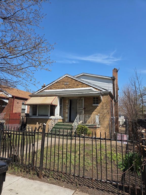 10511 S yates Avenue, Chicago, IL 60617