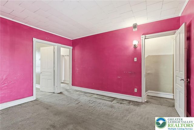 45 E Cumberland, Allentown City, PA 18103
