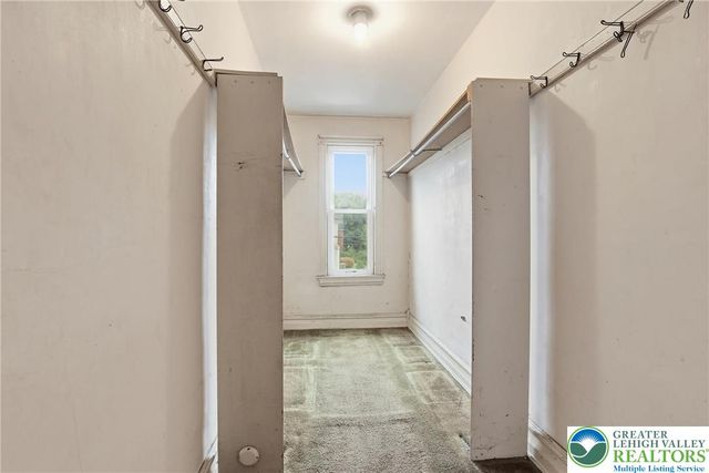 45 E Cumberland, Allentown City, PA 18103