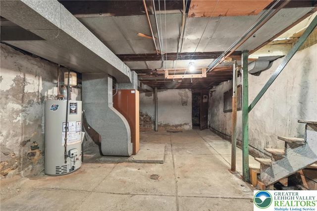 45 E Cumberland, Allentown City, PA 18103
