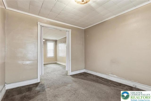 45 E Cumberland, Allentown City, PA 18103