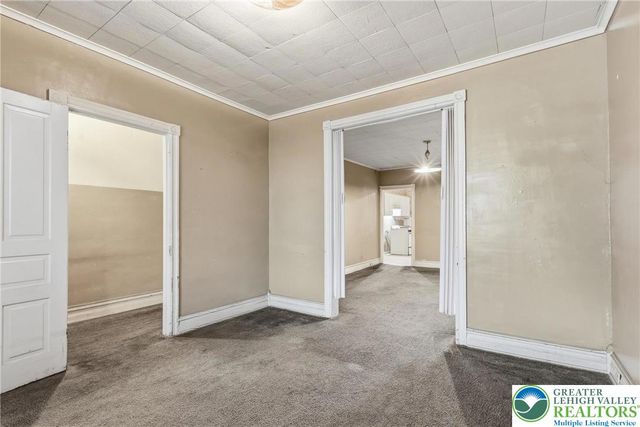 45 E Cumberland, Allentown City, PA 18103