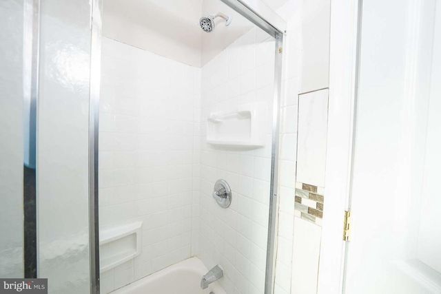 109 CHESTNUT ST, Darby, PA 19023