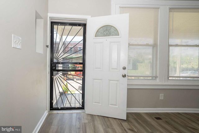 109 CHESTNUT ST, Darby, PA 19023