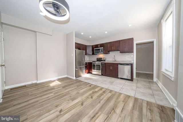 109 CHESTNUT ST, Darby, PA 19023