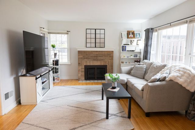 207 Lake Avenue, Worthington, MN 56187