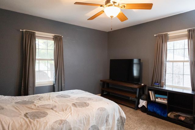 207 Lake Avenue, Worthington, MN 56187