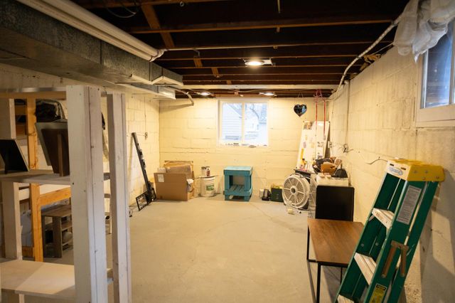 207 Lake Avenue, Worthington, MN 56187