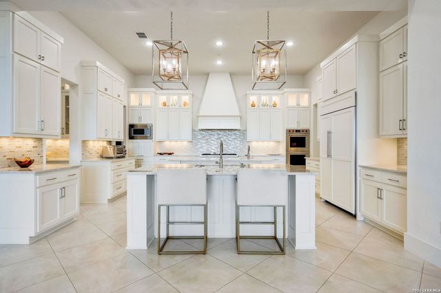 23510 Avila Ridge, San Antonio, TX 78255