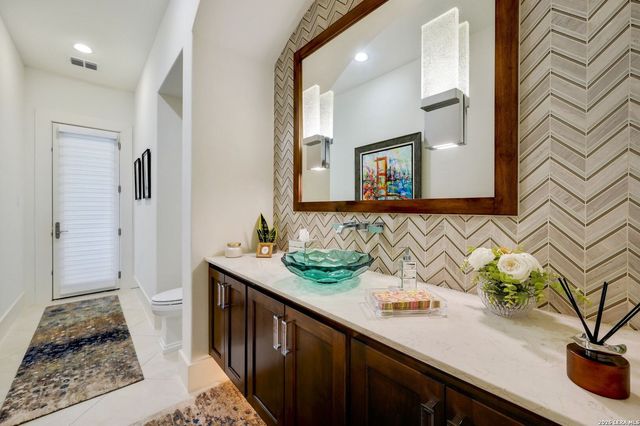 23510 Avila Ridge, San Antonio, TX 78255