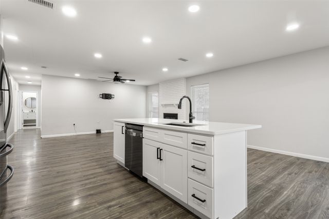 2023 Deerfield Drive, Carrollton, TX 75007