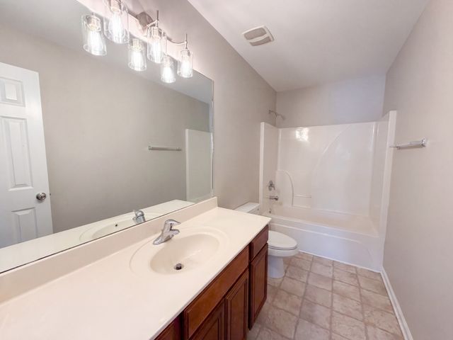 3010 Feradach Ln, Spring Hill, TN 37174