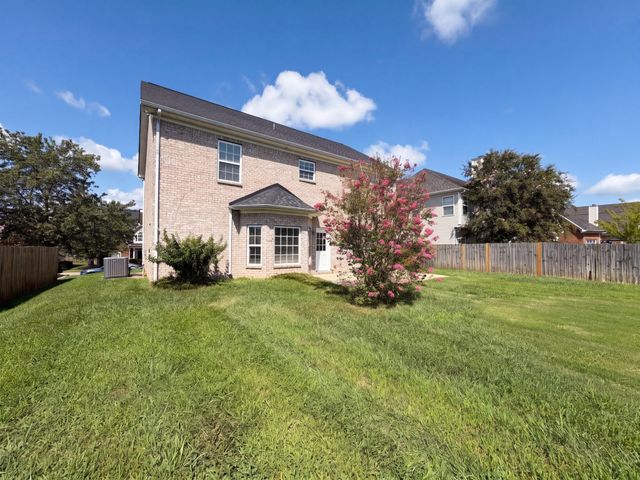 3010 Feradach Ln, Spring Hill, TN 37174