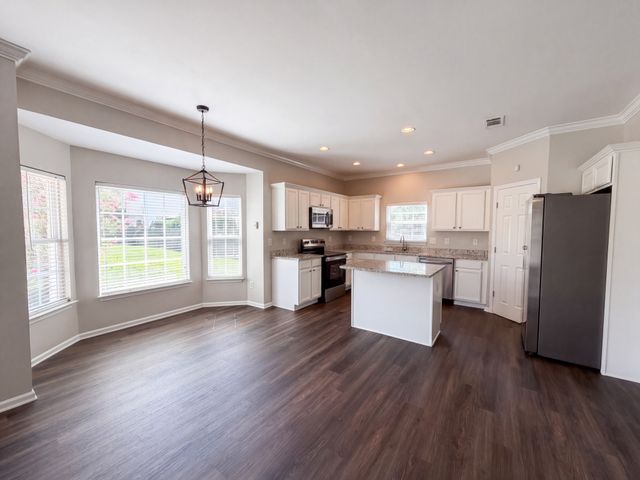 3010 Feradach Ln, Spring Hill, TN 37174