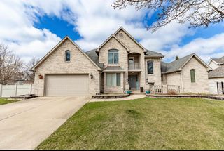 2222 Red River Drive, Schererville, IN 46375