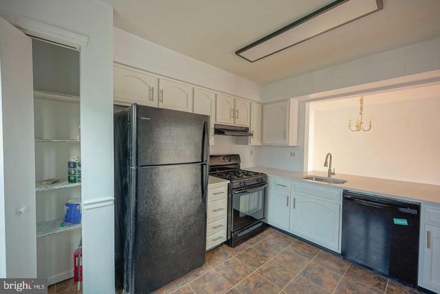 3102-B LIMESTONE WAY, Mount Laurel, NJ 08054