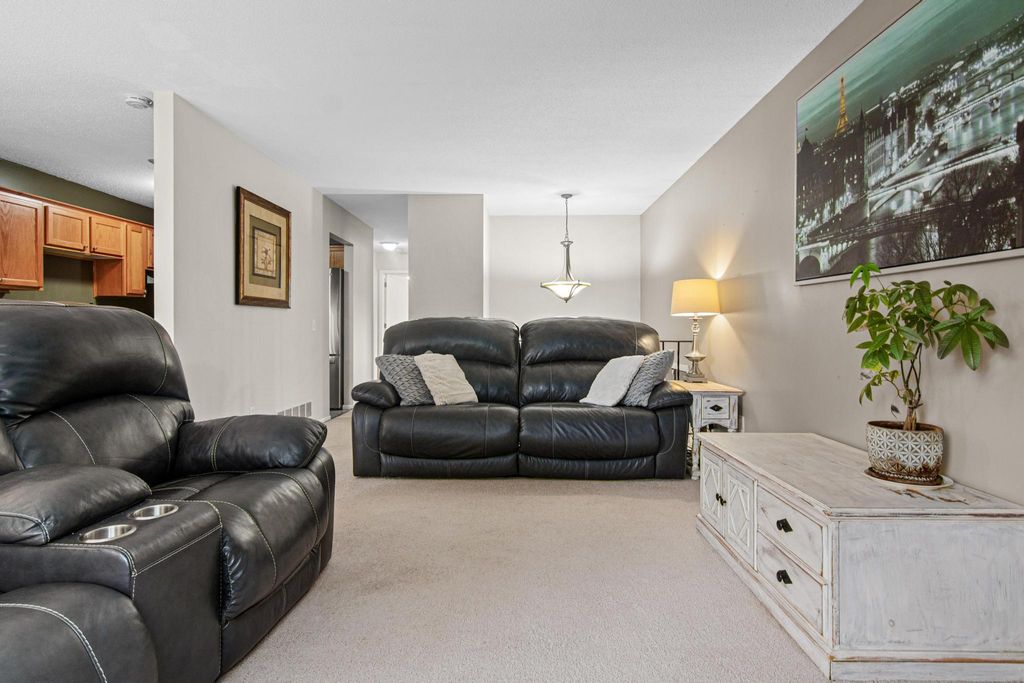 1718 Woodgate Lane, Eagan, MN 55122 — photo 5
