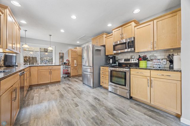 1209 4th Street N, Fargo, ND 58102