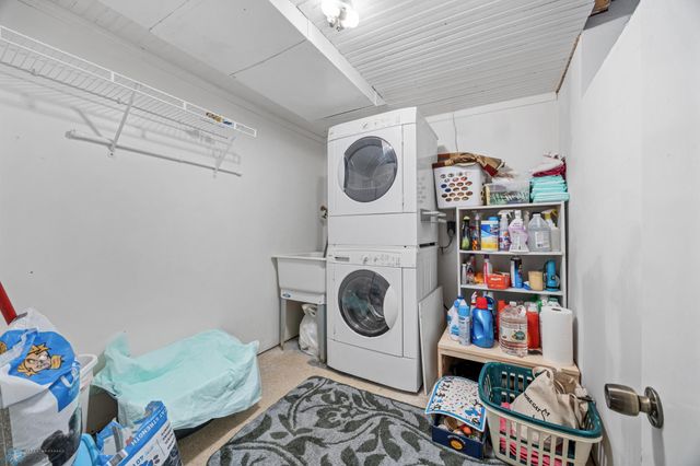 1209 4th Street N, Fargo, ND 58102