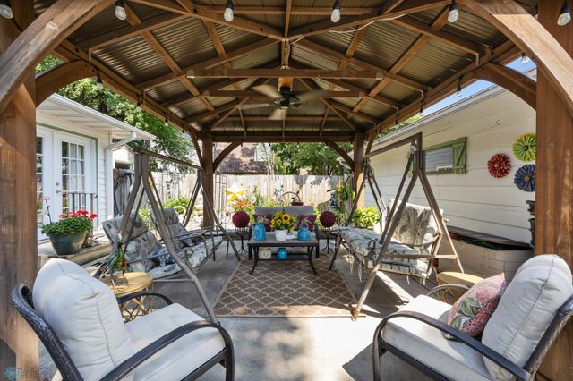 1209 4th Street N, Fargo, ND 58102