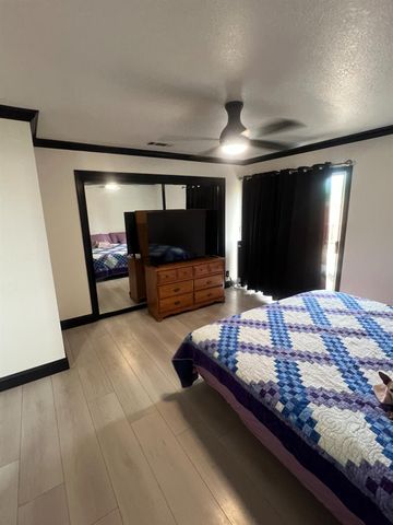 365 Diane Ct, Manteca, CA 95336