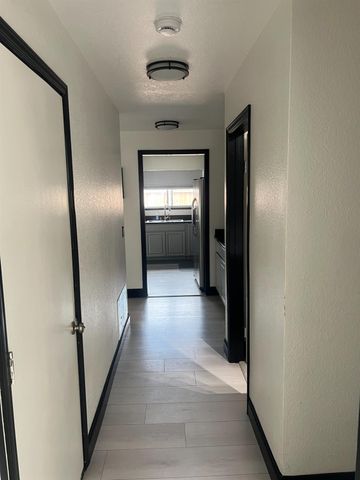 365 Diane Ct, Manteca, CA 95336