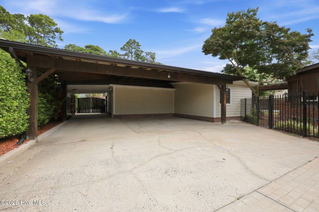 402 Wesley Road, Greenville, NC 27858