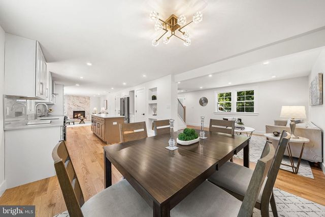 2851 EDGELEA RD, Vienna, VA 22181