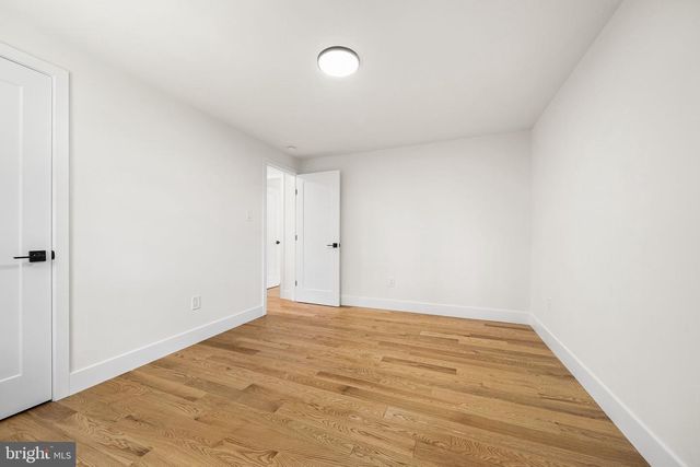 2851 EDGELEA RD, Vienna, VA 22181