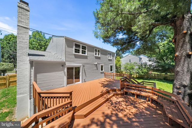 2851 EDGELEA RD, Vienna, VA 22181
