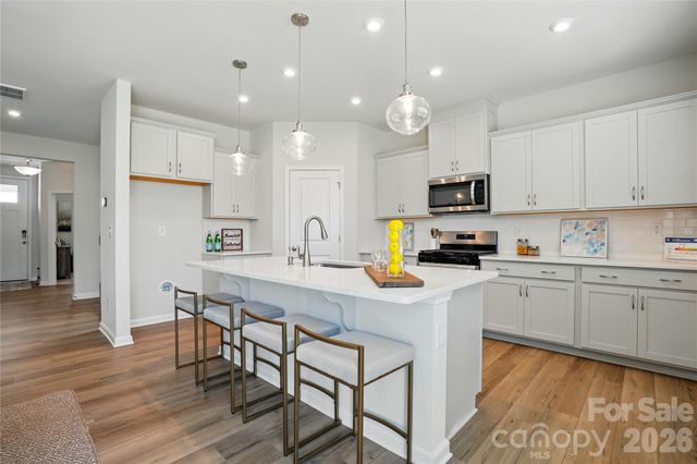 2718 Phoenix Court, Gastonia, NC 28052