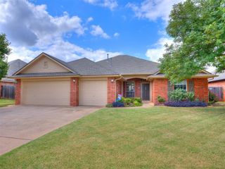 1833 Lariat Trail, Edmond, OK 73012