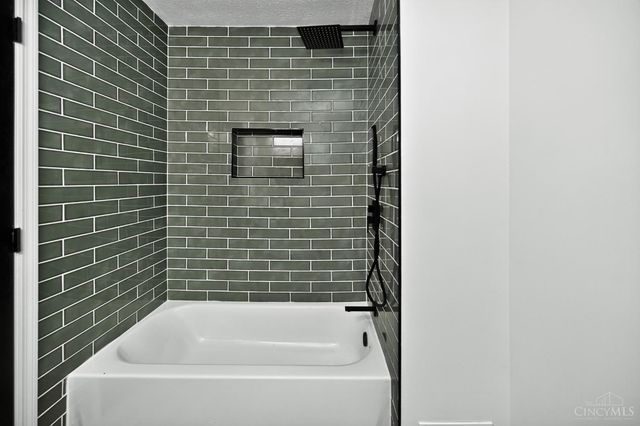 12080 Greystone Court, Springfield Twp., OH 45240