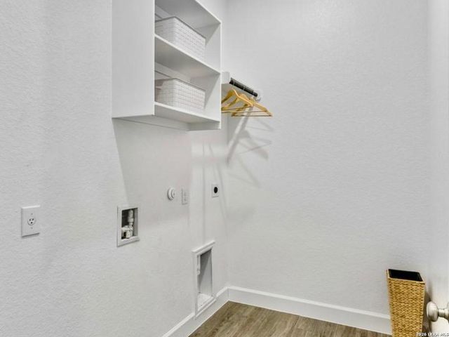 2043 Dalhart, San Antonio, TX 78253