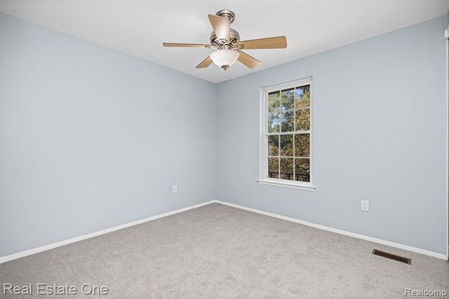 35367 Tall Oaks Drive, Sterling Heights, MI 48312