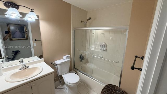 7357 NW 174th Terrace 108, Hialeah, FL 33015