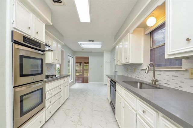 15815 Boulder Oaks Drive, Houston, TX 77084