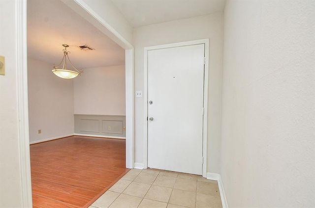 15815 Boulder Oaks Drive, Houston, TX 77084