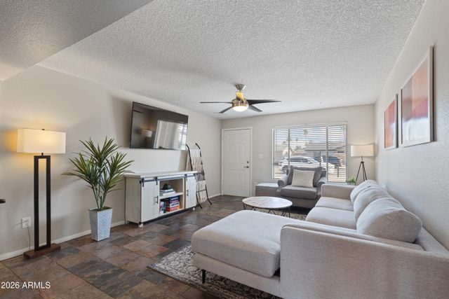 520 E WATSON Drive, Tempe, AZ 85283