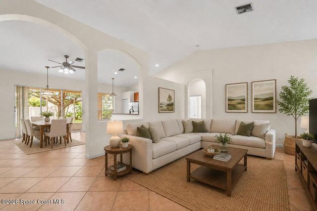 5961 Spanish River Road, Fort Pierce, FL 34951