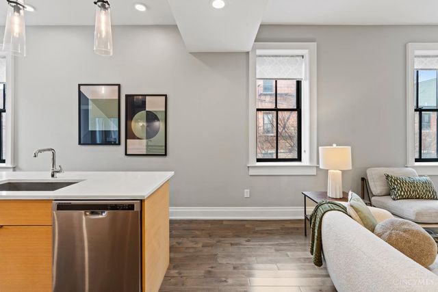 1432 Elm Street, Cincinnati, OH 45202