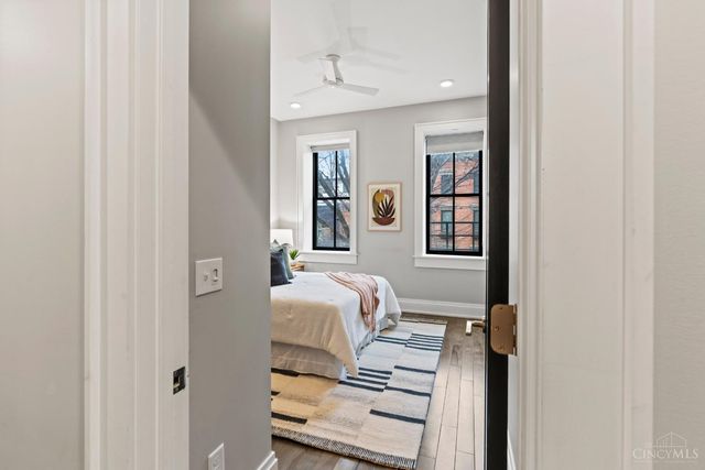 1432 Elm Street, Cincinnati, OH 45202