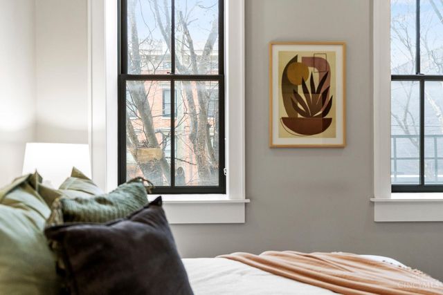 1432 Elm Street, Cincinnati, OH 45202