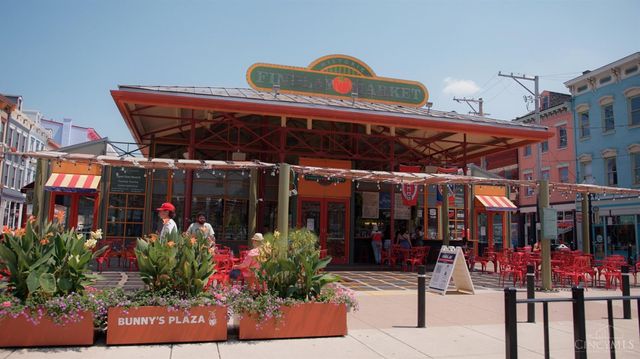 1432 Elm Street, Cincinnati, OH 45202