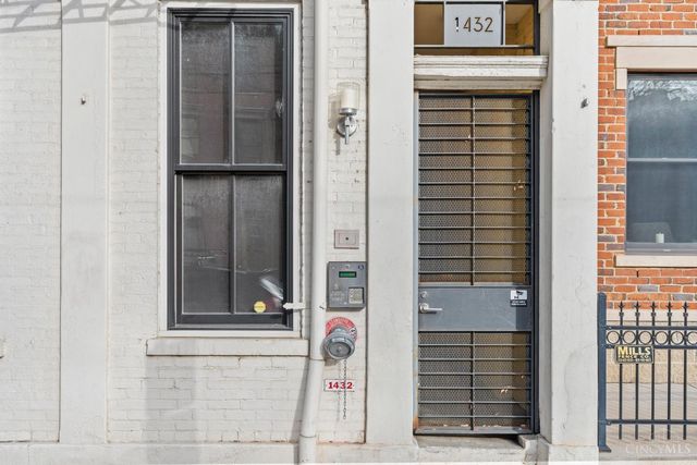 1432 Elm Street, Cincinnati, OH 45202