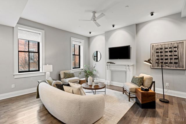 1432 Elm Street, Cincinnati, OH 45202